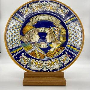 Plate "Amor Est Vitae Essentia"