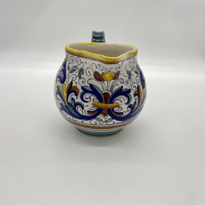 1 liter jug ​​with "Ricco Deruta" decoration.