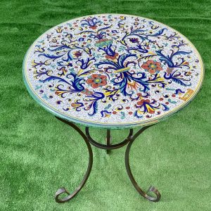 Table complete with iron base with Ricco Deruta decoration diameter 70 cm