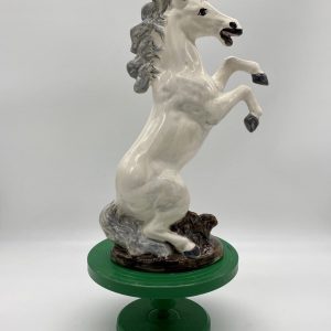 The white horse