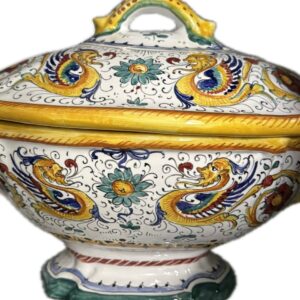 Classic tureen, Raffaellesco style